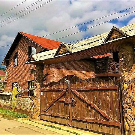 Hammam Spa Villa Daroso Kosiv Bagian luar foto