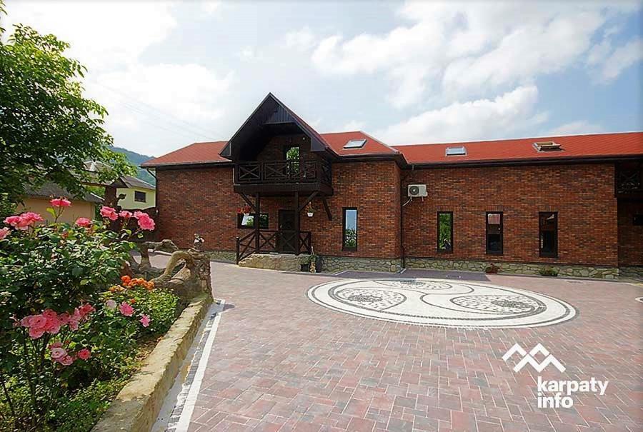 Hammam Spa Villa Daroso Kosiv Bagian luar foto